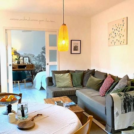Appartement Chaleureux Entre Zola Et Proce. ナント エクステリア 写真