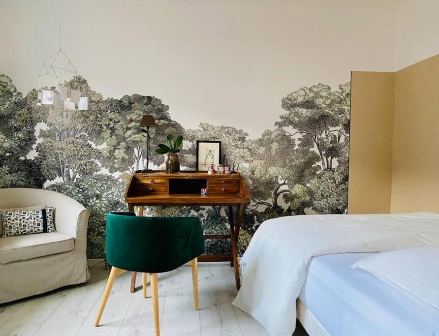 Appartement Chaleureux Entre Zola Et Proce. ナント エクステリア 写真